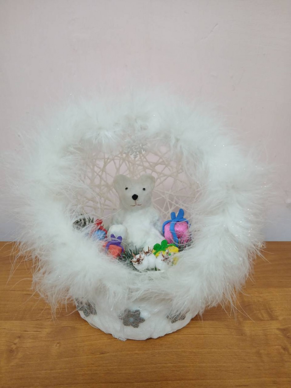 "Мишка и его подарочки"