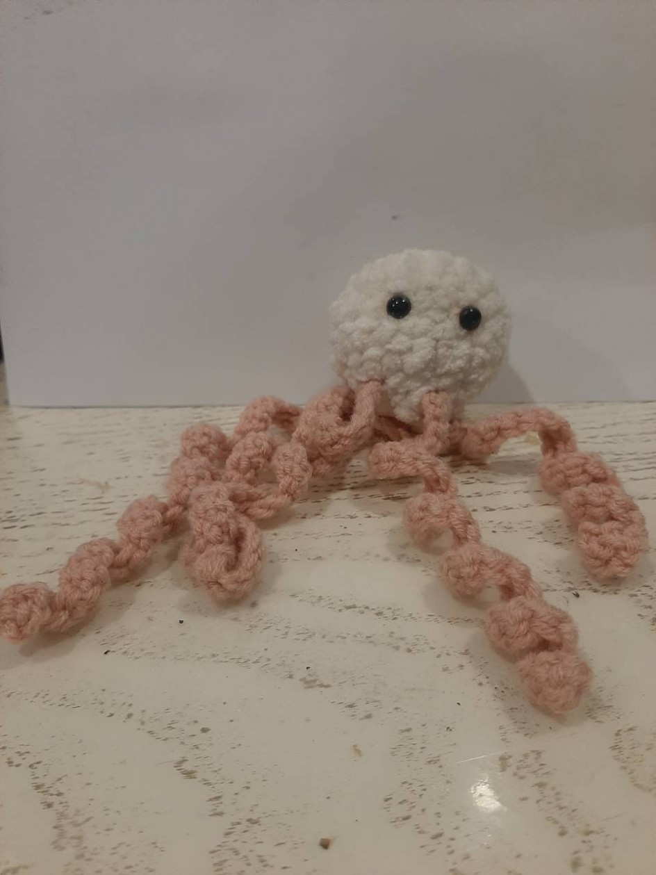 Весёлый осьииножка