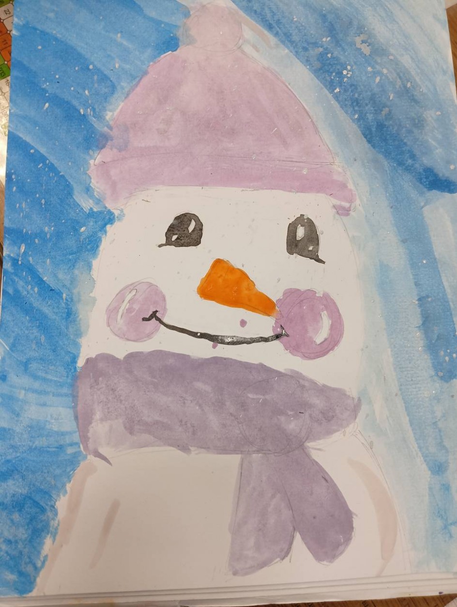 Лепит с самого утра детвора снеговика.