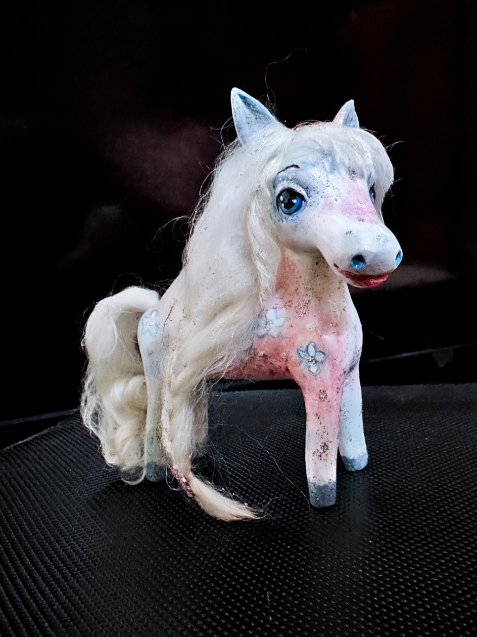 Сказочная лошадка Мэри