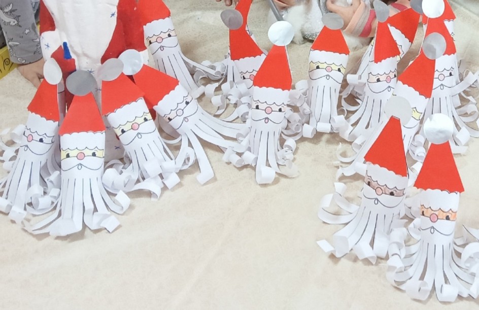 Морозята - помощники дедушки Мороза