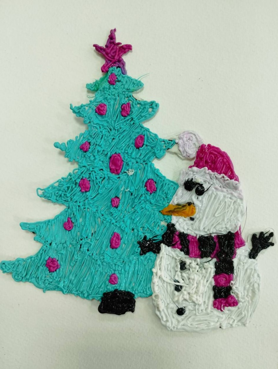 У Новогодней ёлки