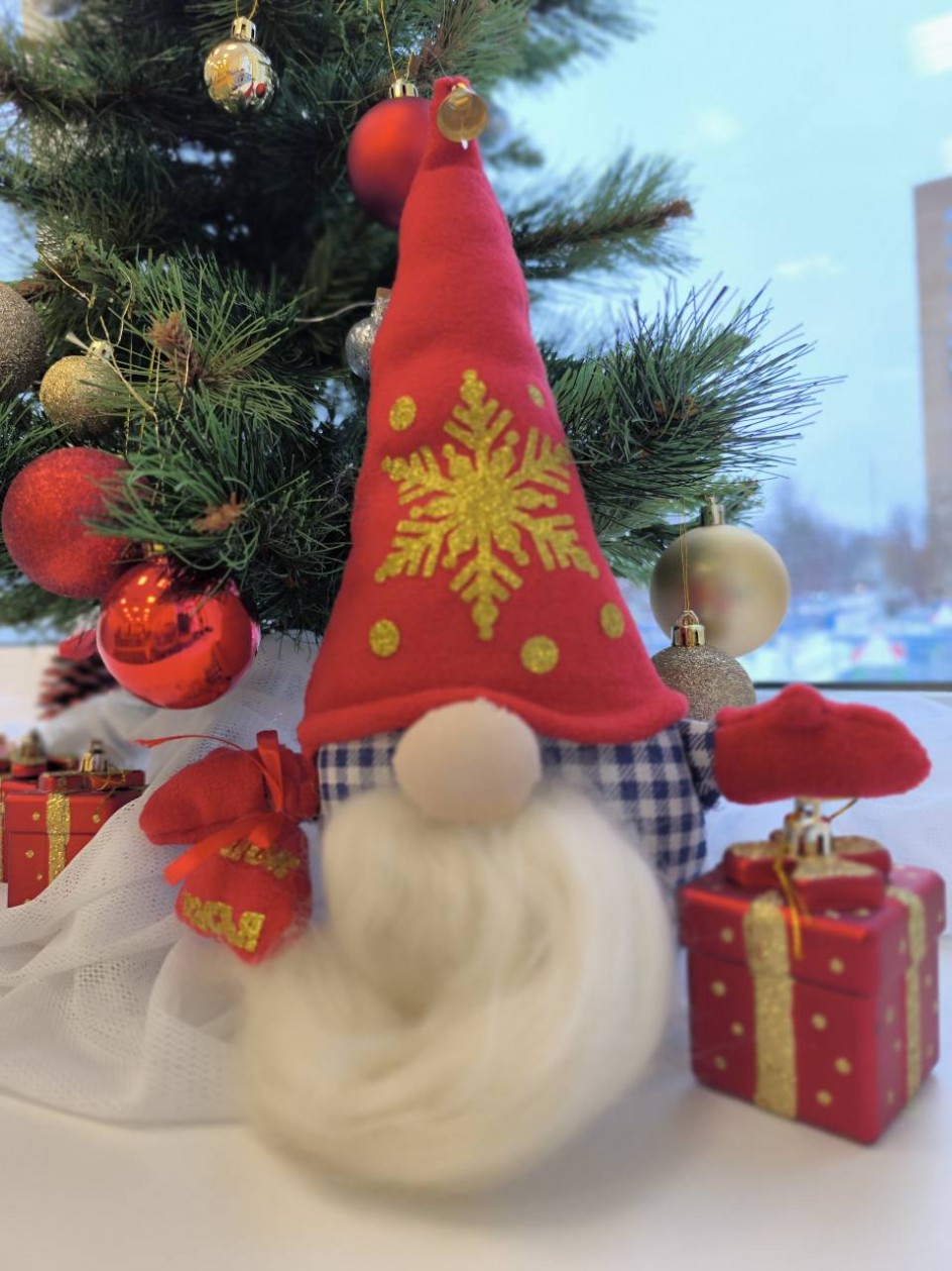 Помощник Деда Мороза