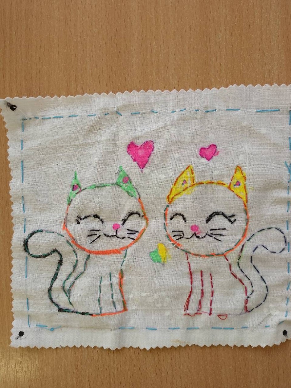 Веселые котята