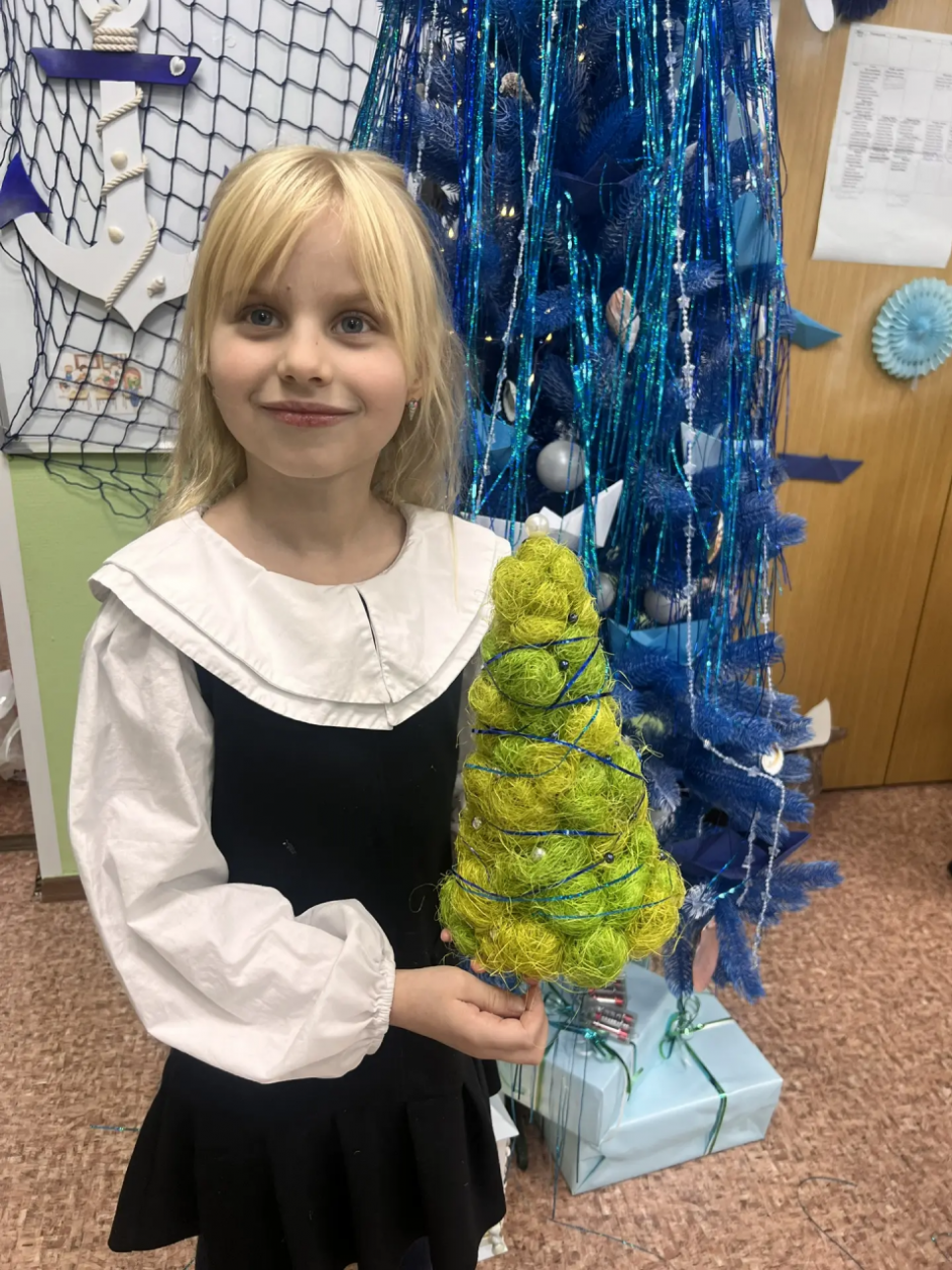 Ель новогодняя