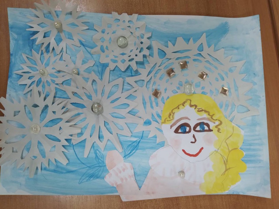 Одуванчик из снежинок поднесет к губам Зима...