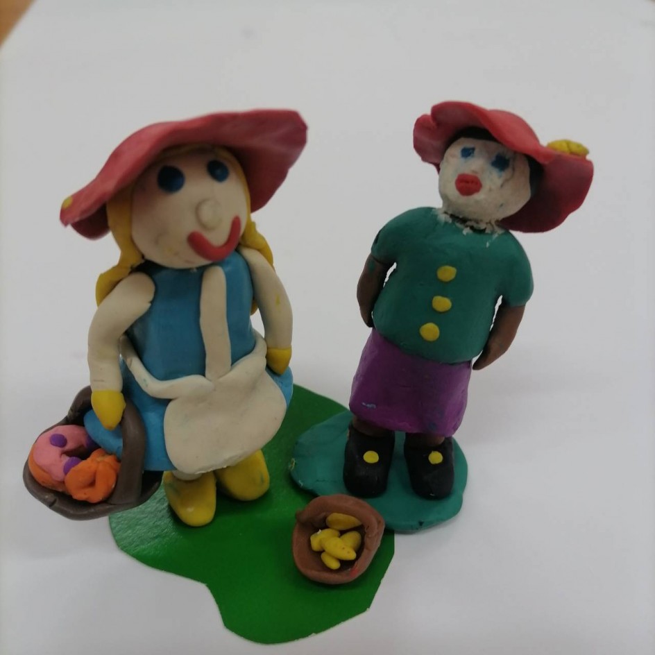 Красная шапочка с бабушкой