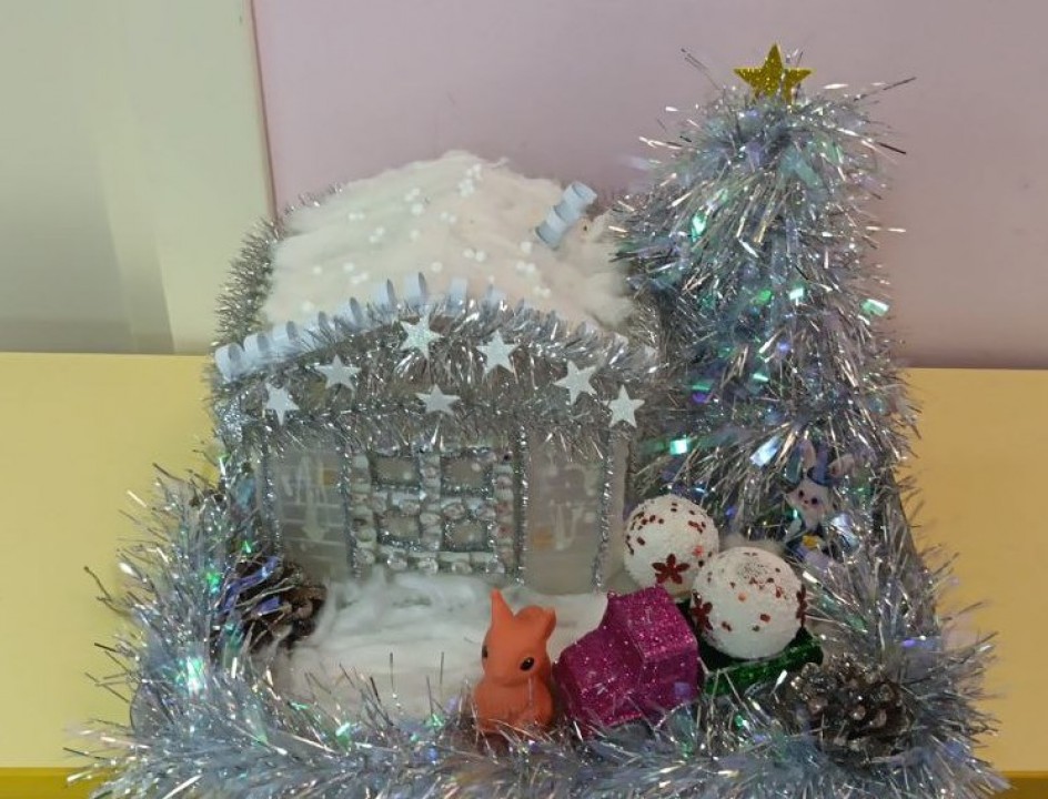 Домик для Снегурочки