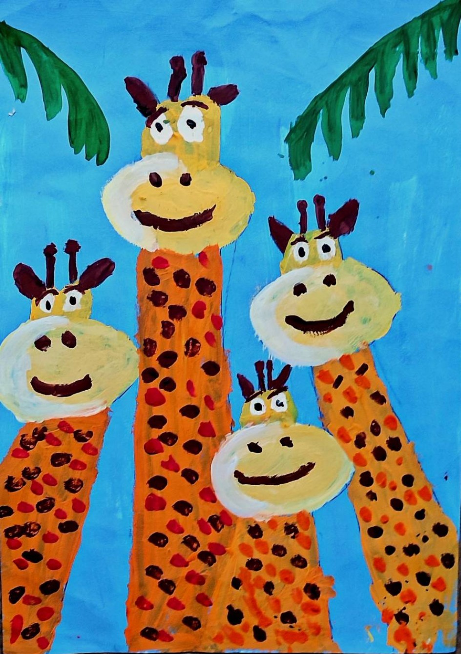 Весёлая семейка жирафиков.