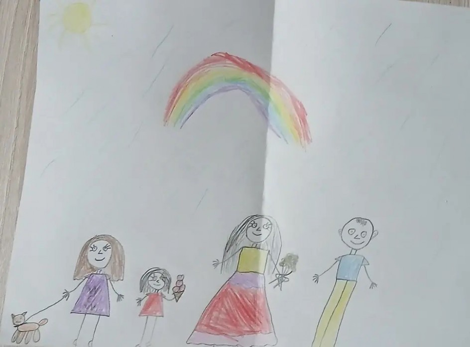 С мамой на прогулке