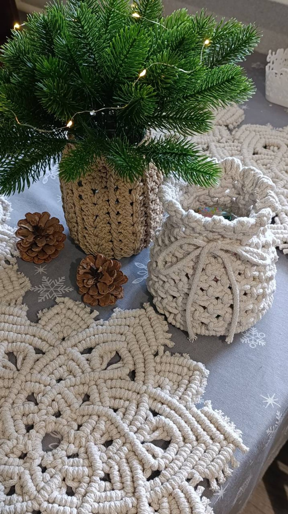 "Новогодний декор стола"