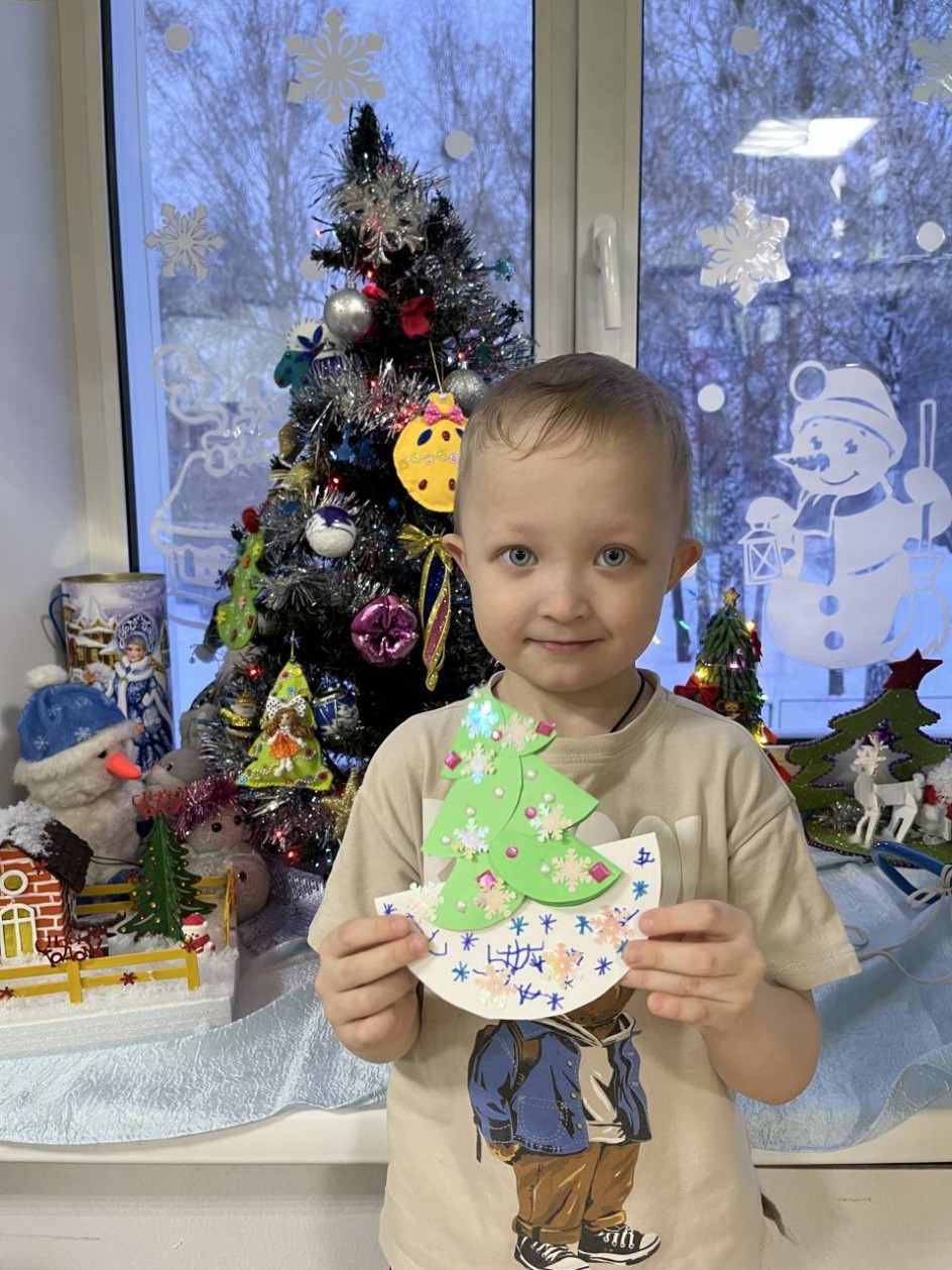 "Елочка - Красавица, всем нам очень нравится"