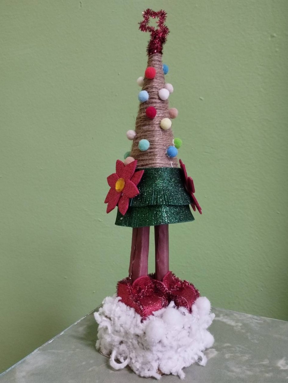 "Ёлочка в красных сапожках"