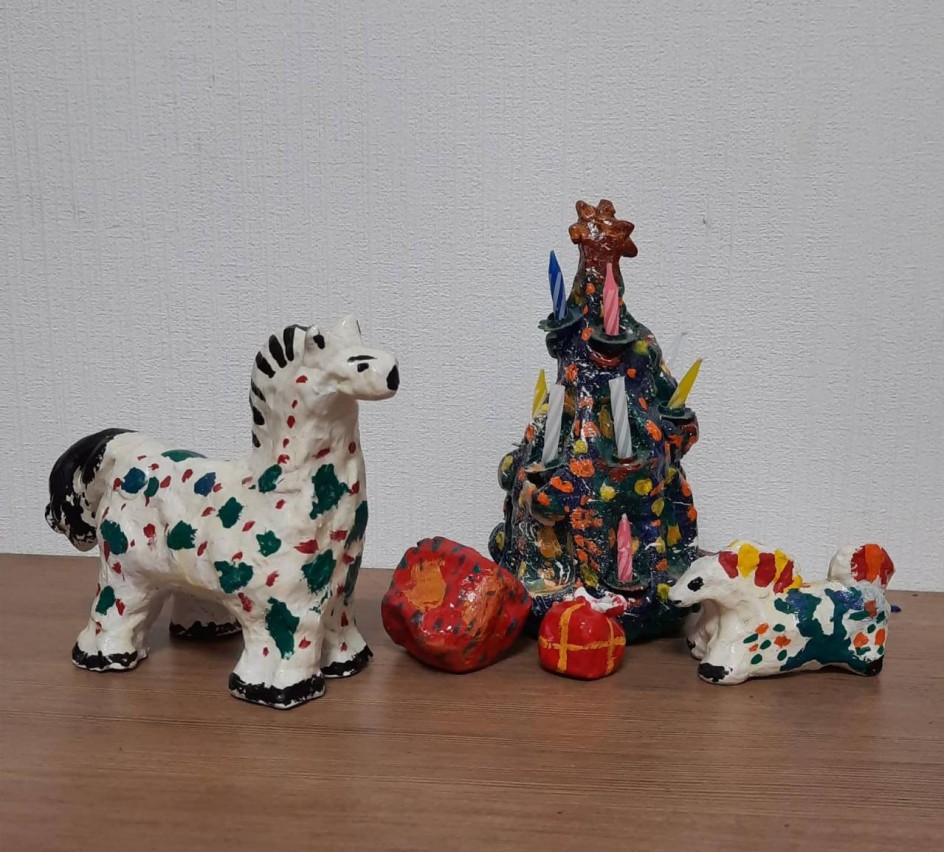 Новогодние лошадки