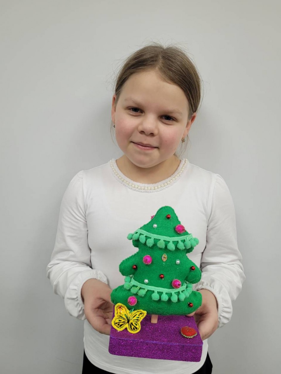 Ёлочка-красавица