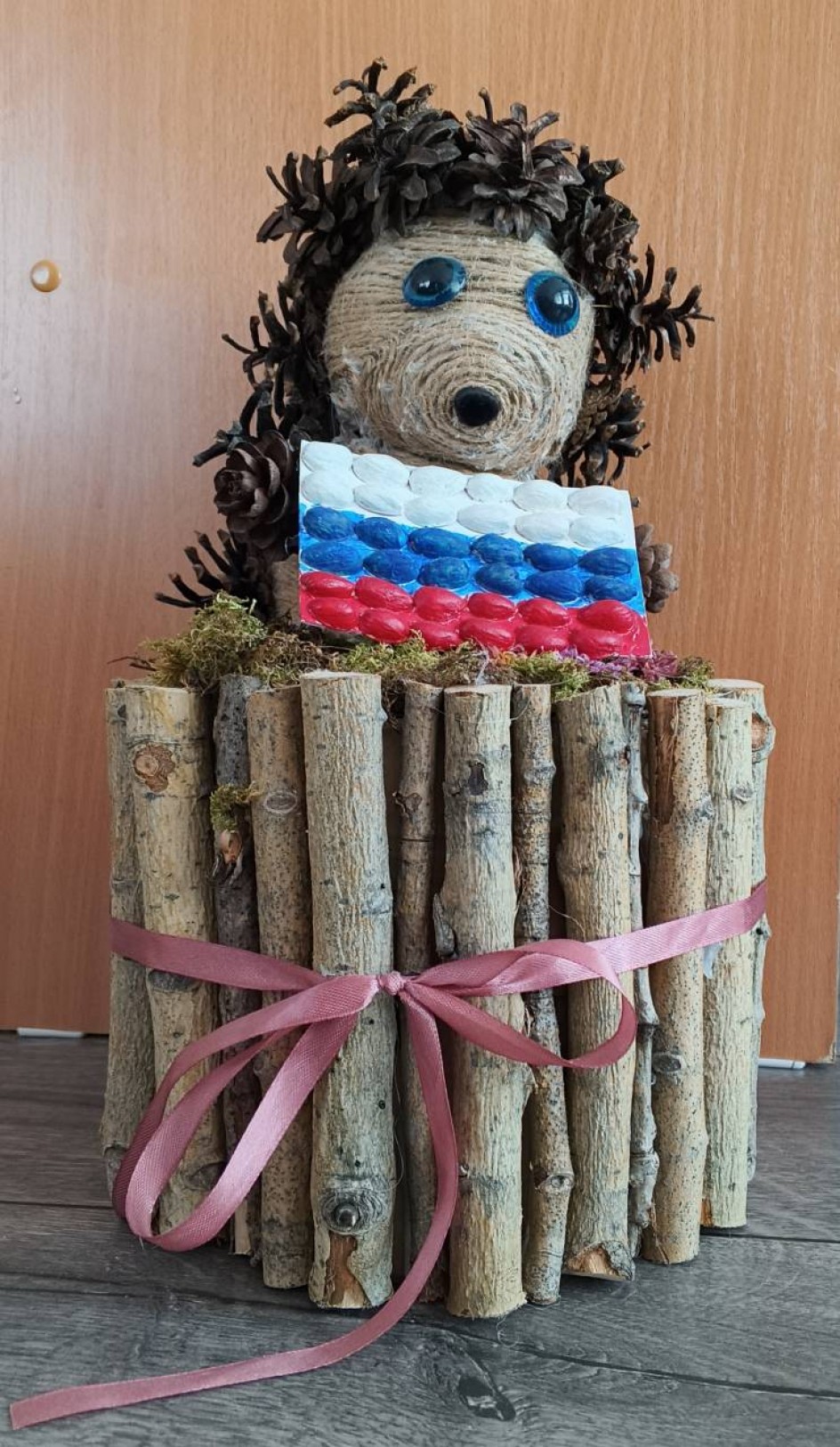 Ёжик-патриот