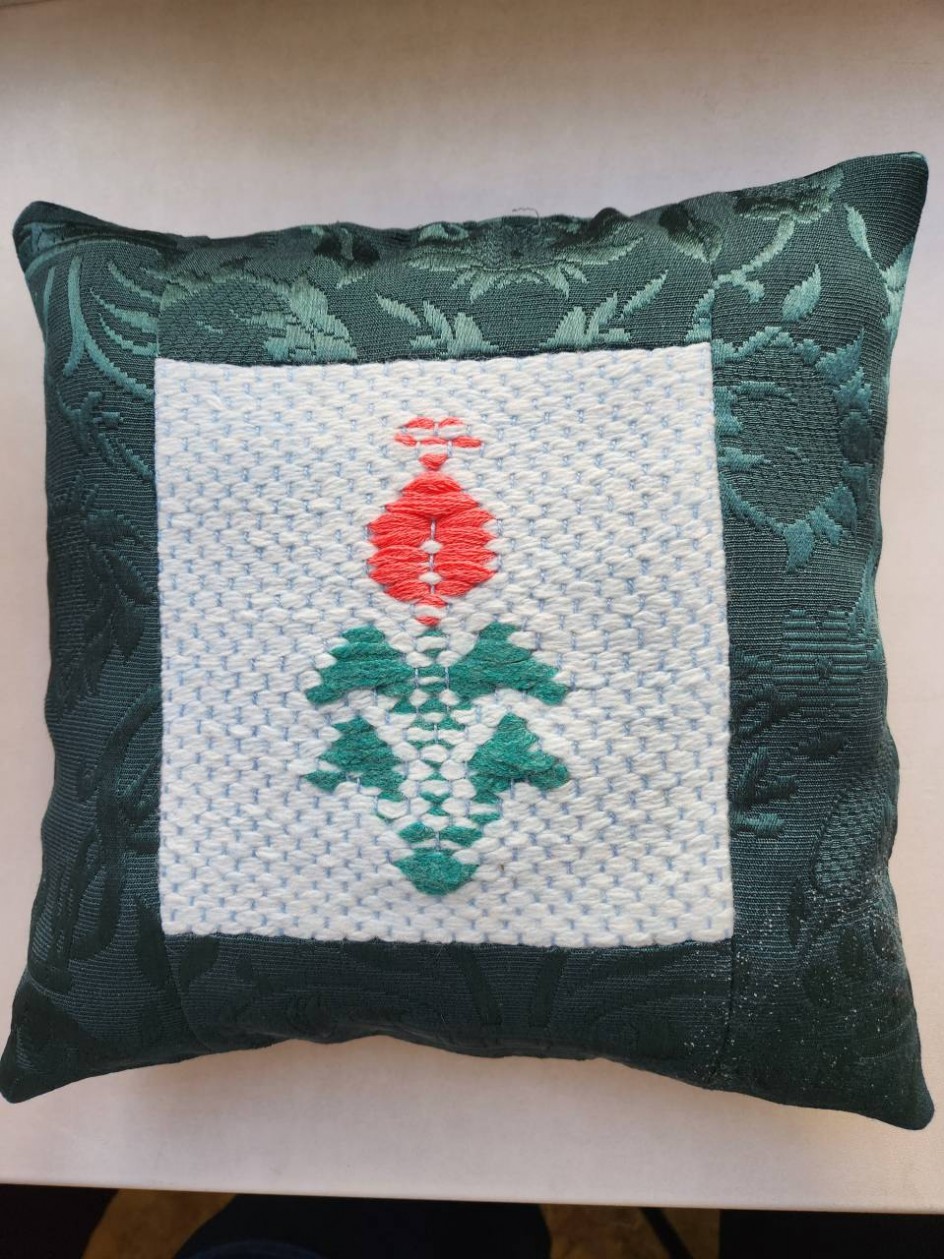 «Диванная подушка»