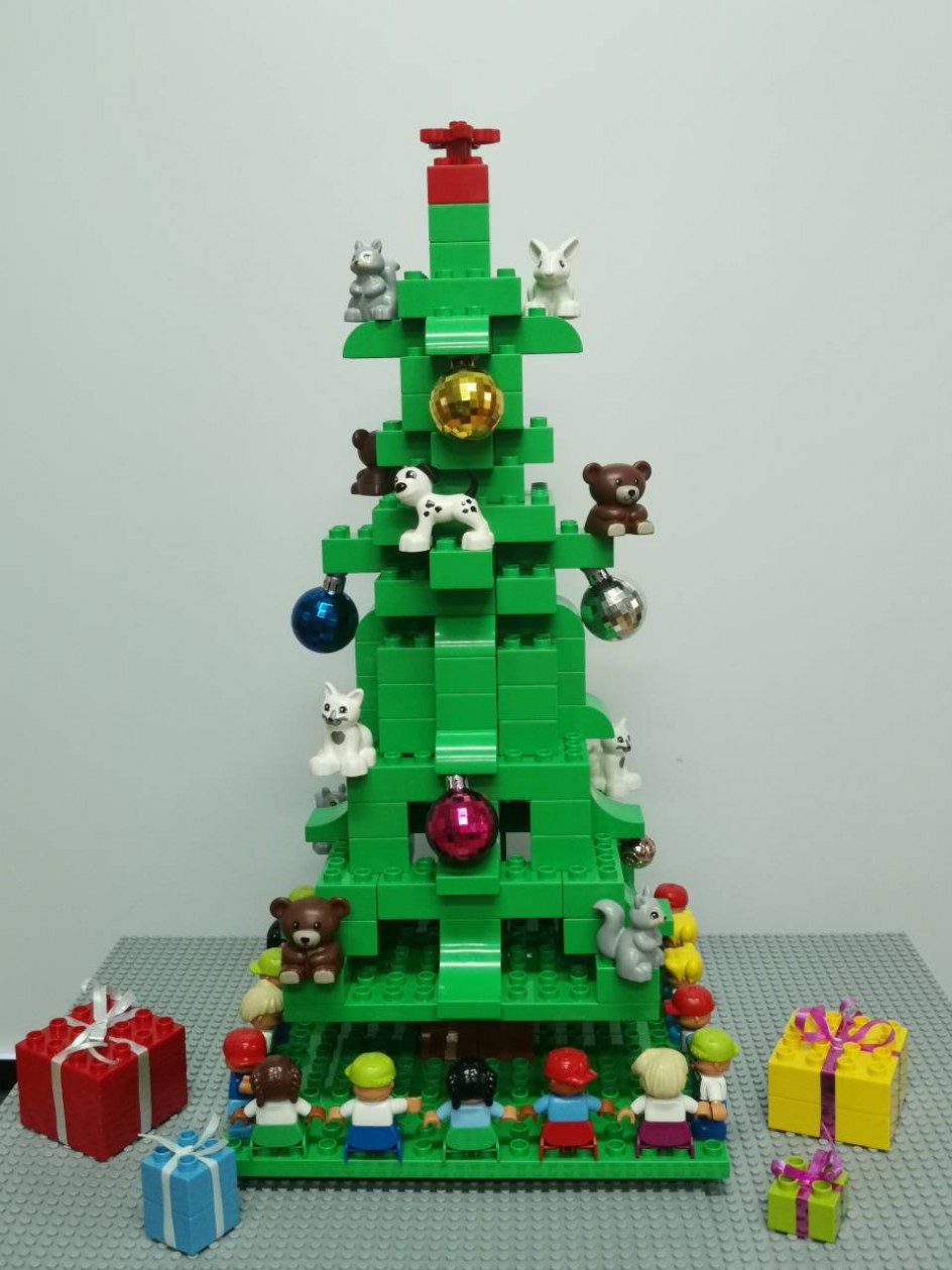 Елочка-красавица