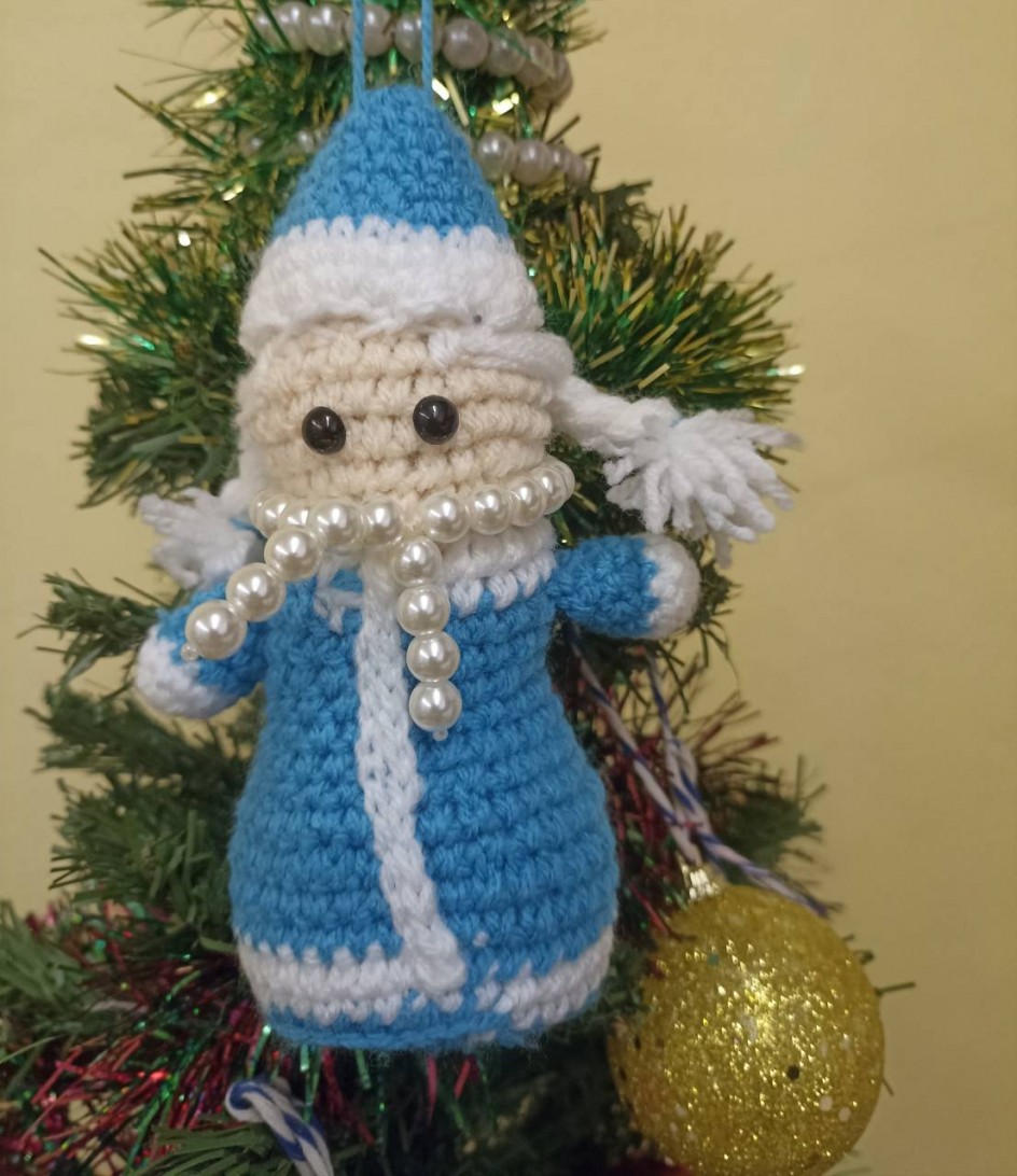 Новогодняя Снегурочка