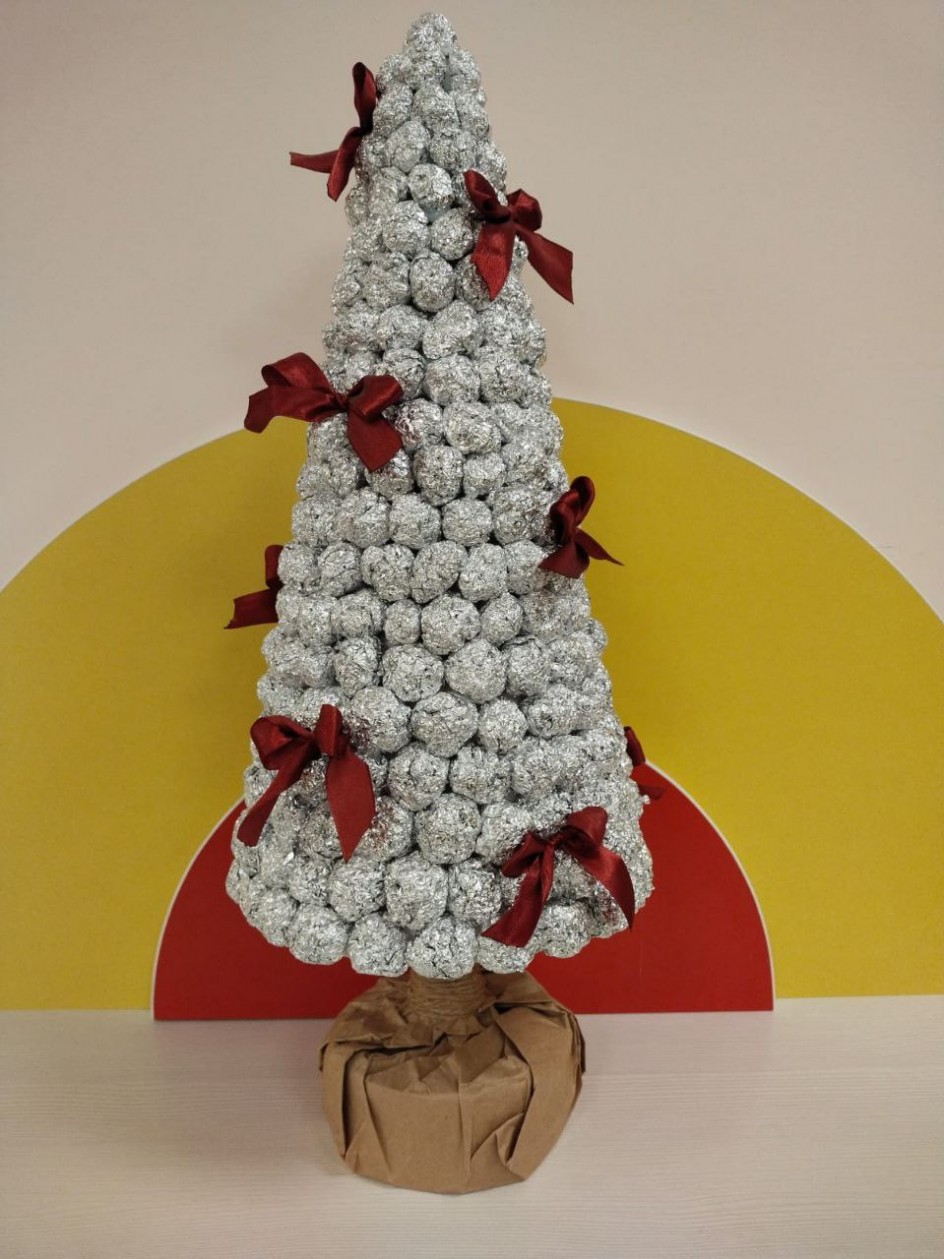 Елочка красавица