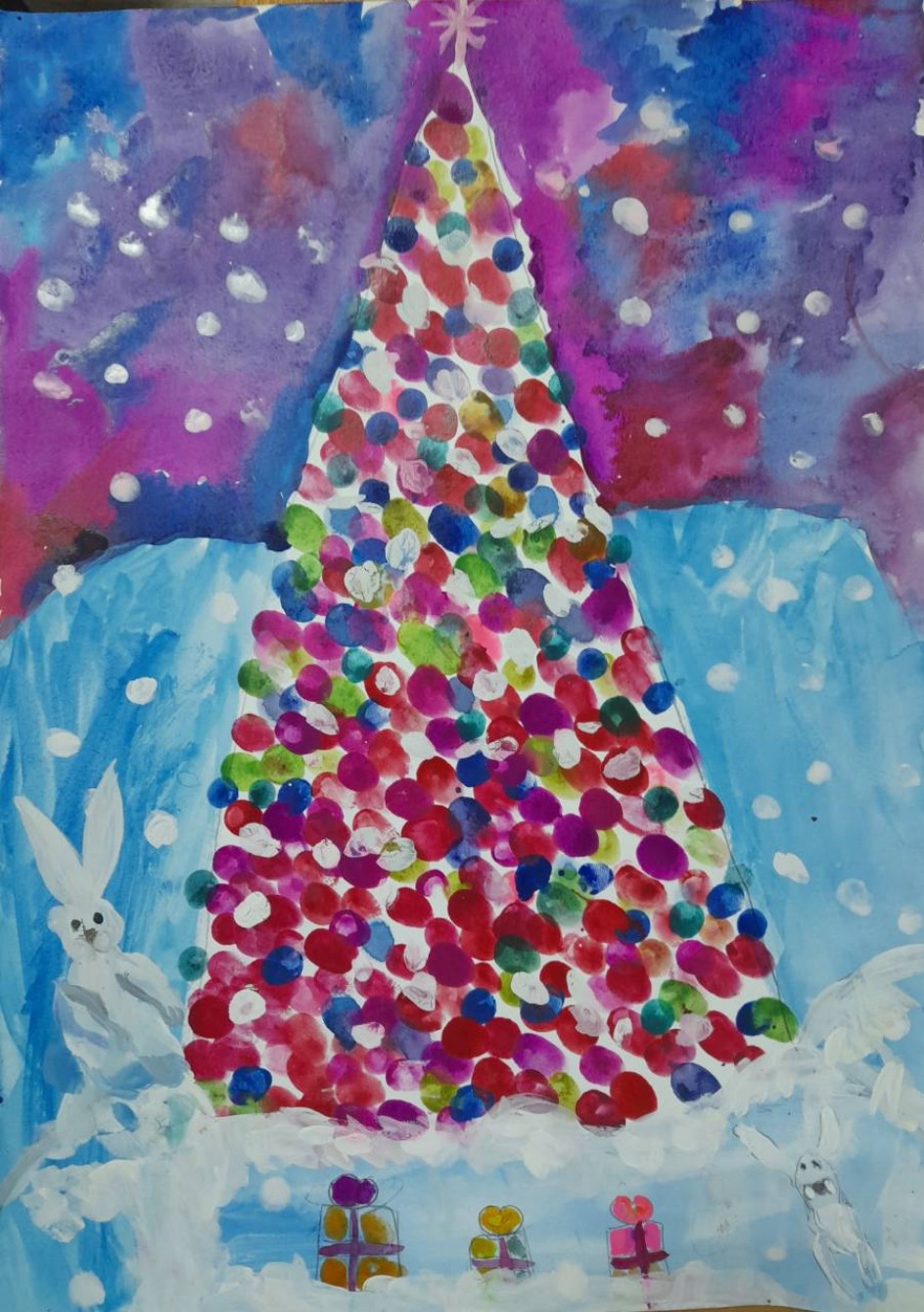 У новогодней ёлочке