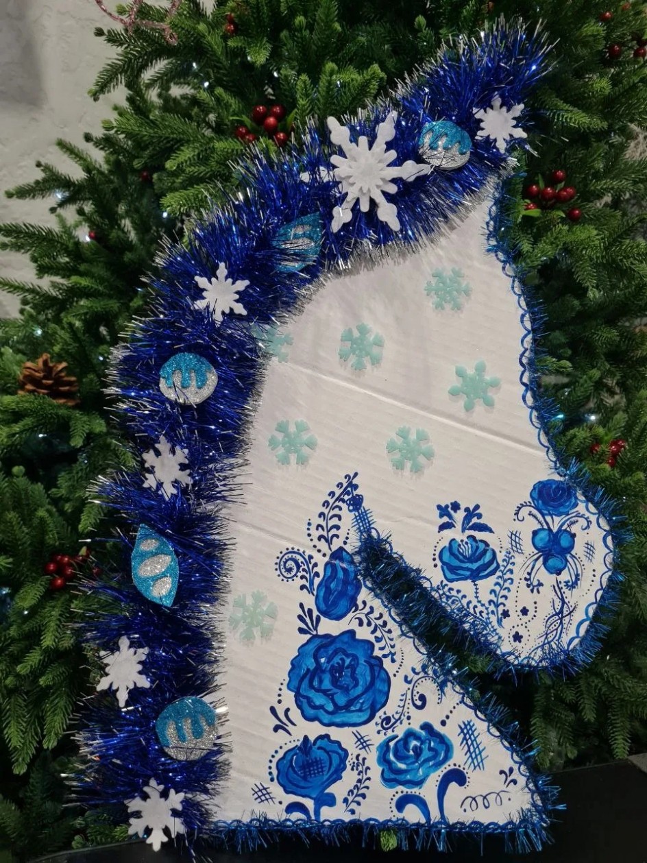 Новогодняя лошадка