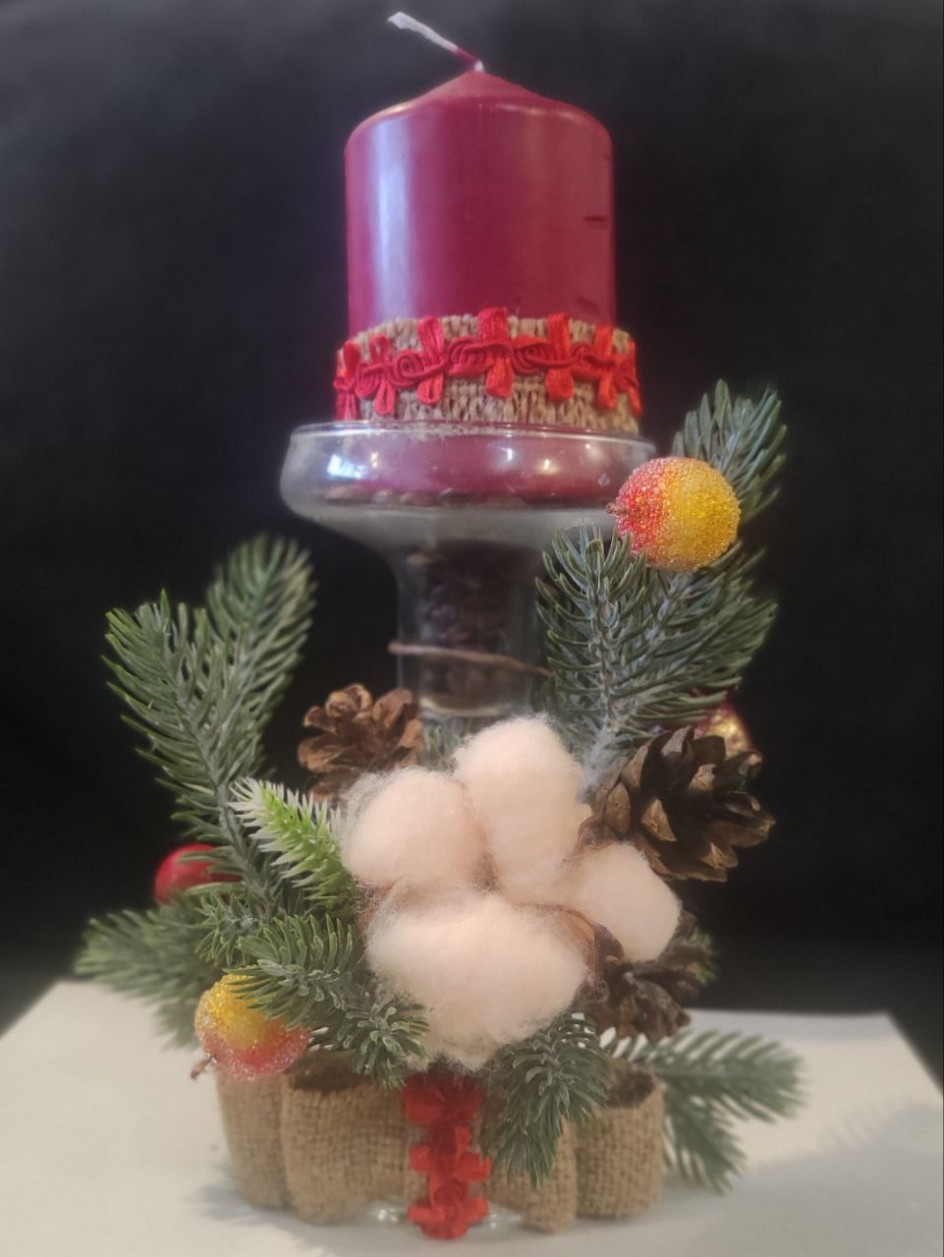 Новогодняя свеча