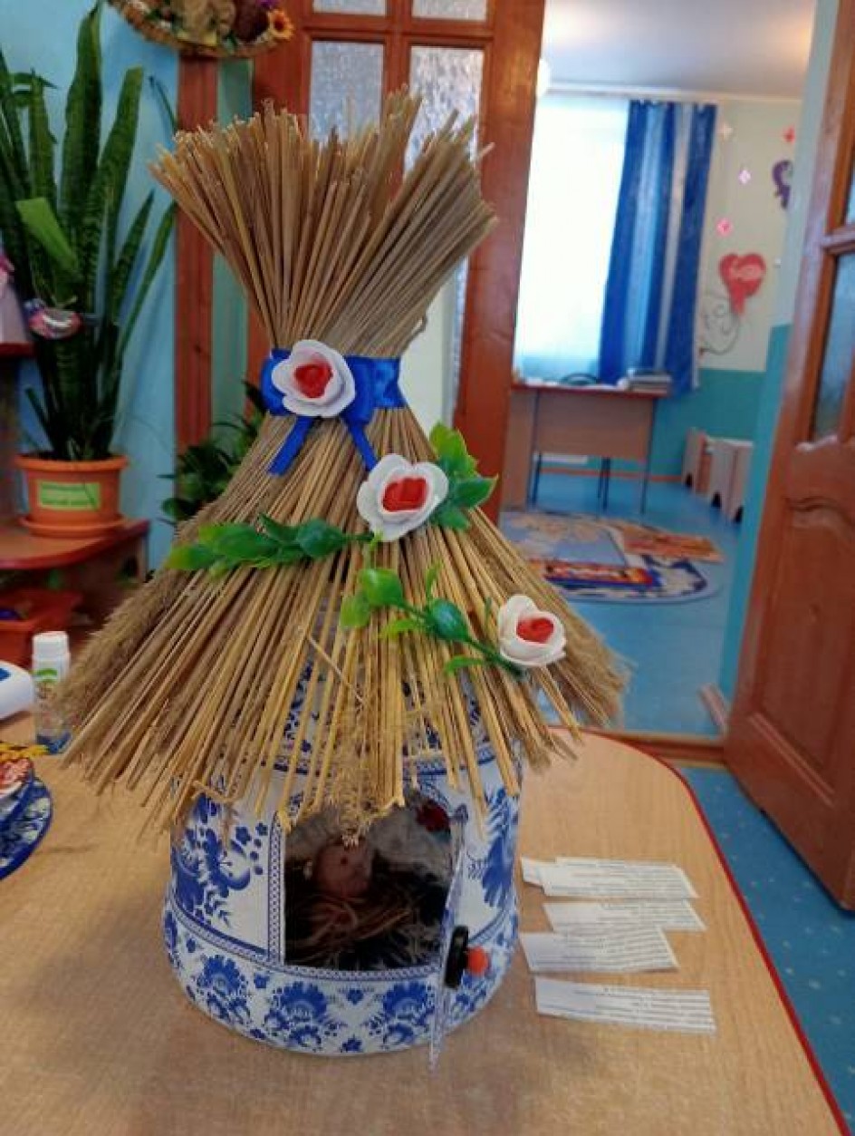 "Новогодняя кормушка"