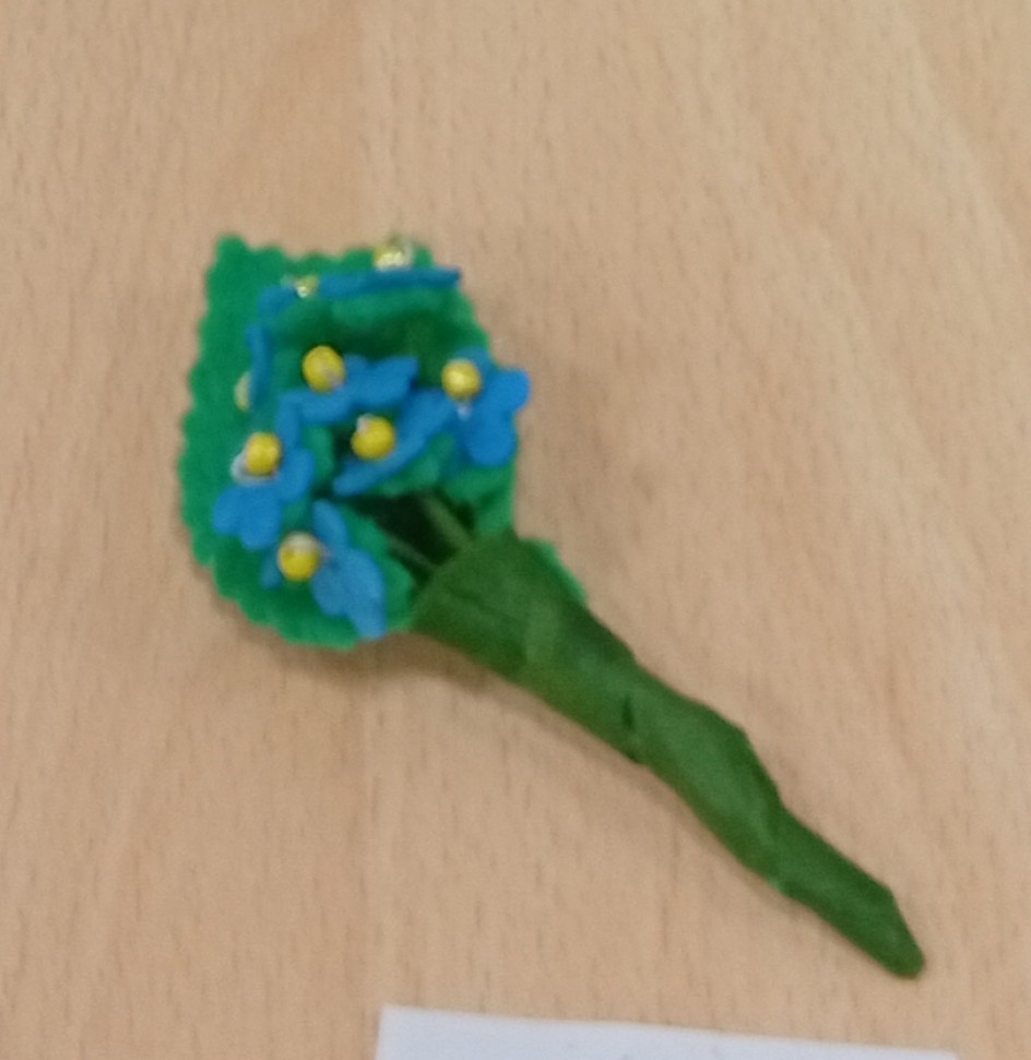 Брошь "Букет незабудок"