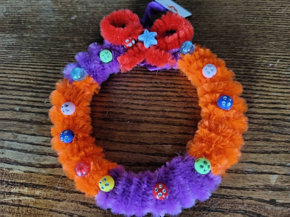 "Маленькое счастье для елки"