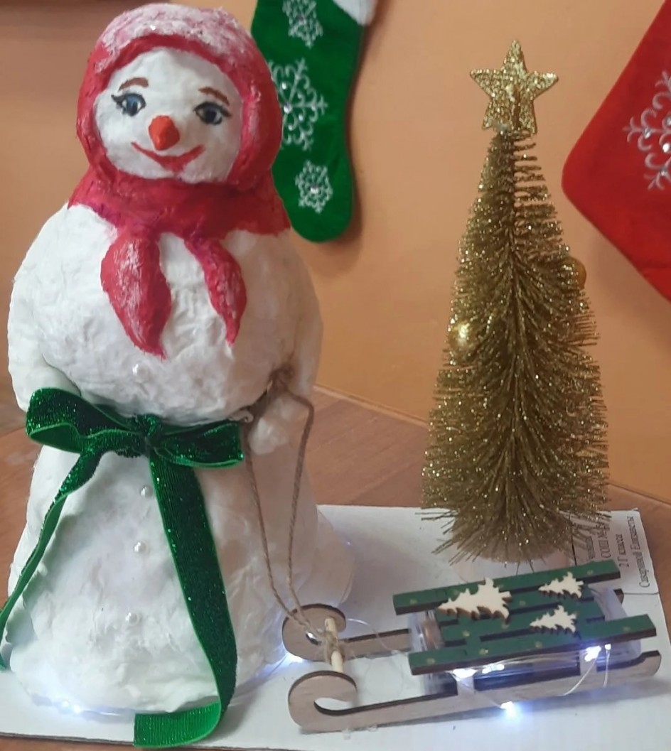 "Новогодняя Снежная баба"