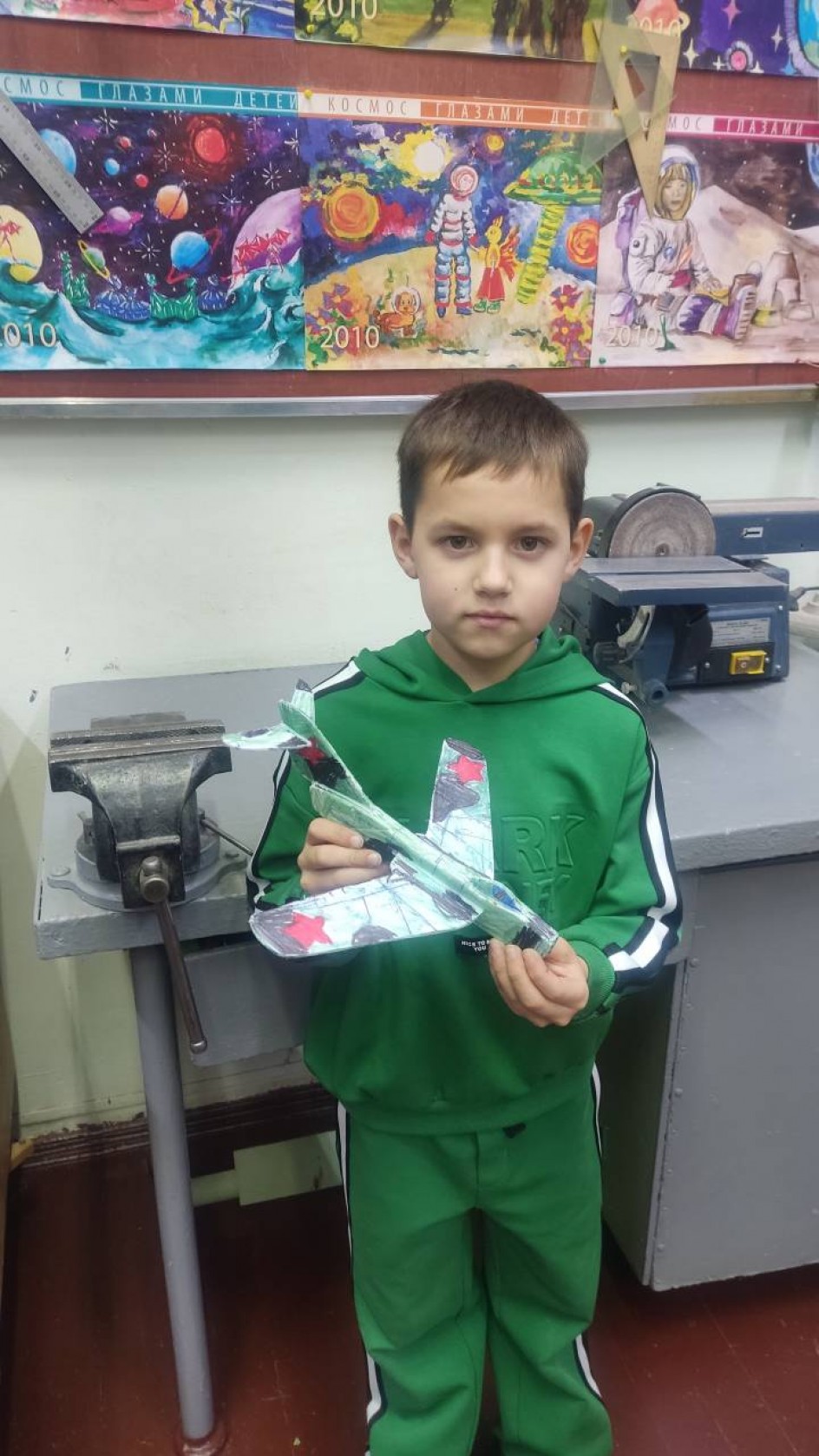 Макет самолета МИГ-15