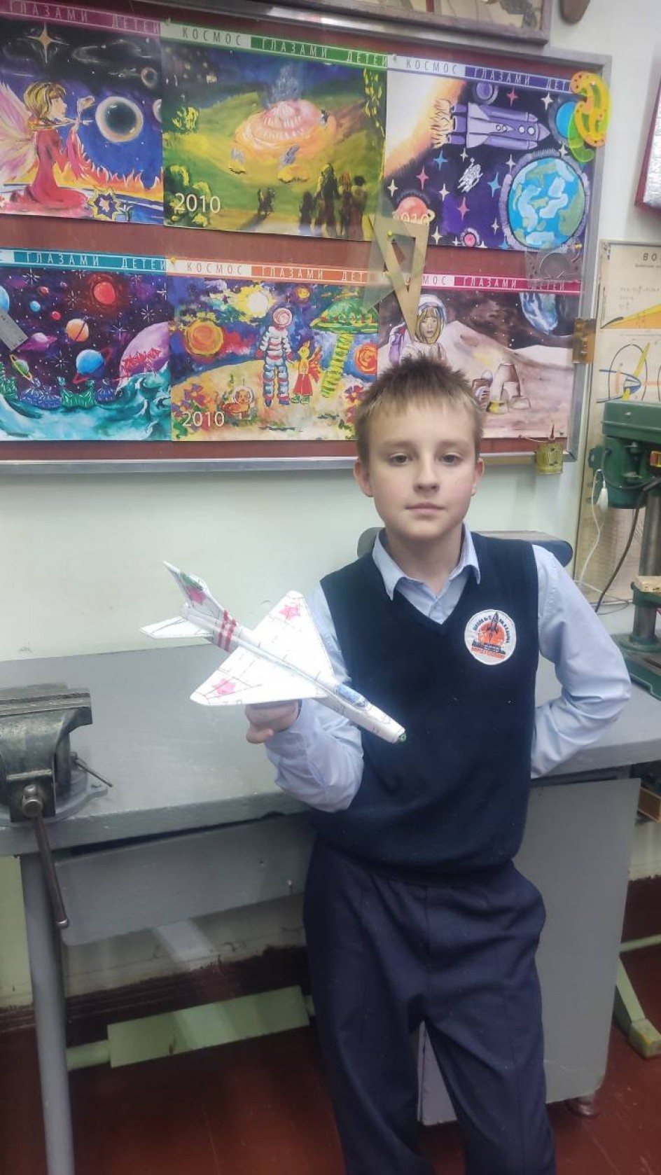 Макет самолета МИГ-21