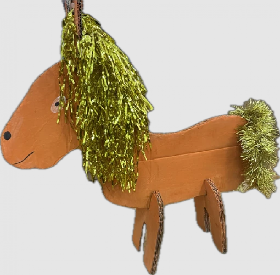 Новогодняя лошадка