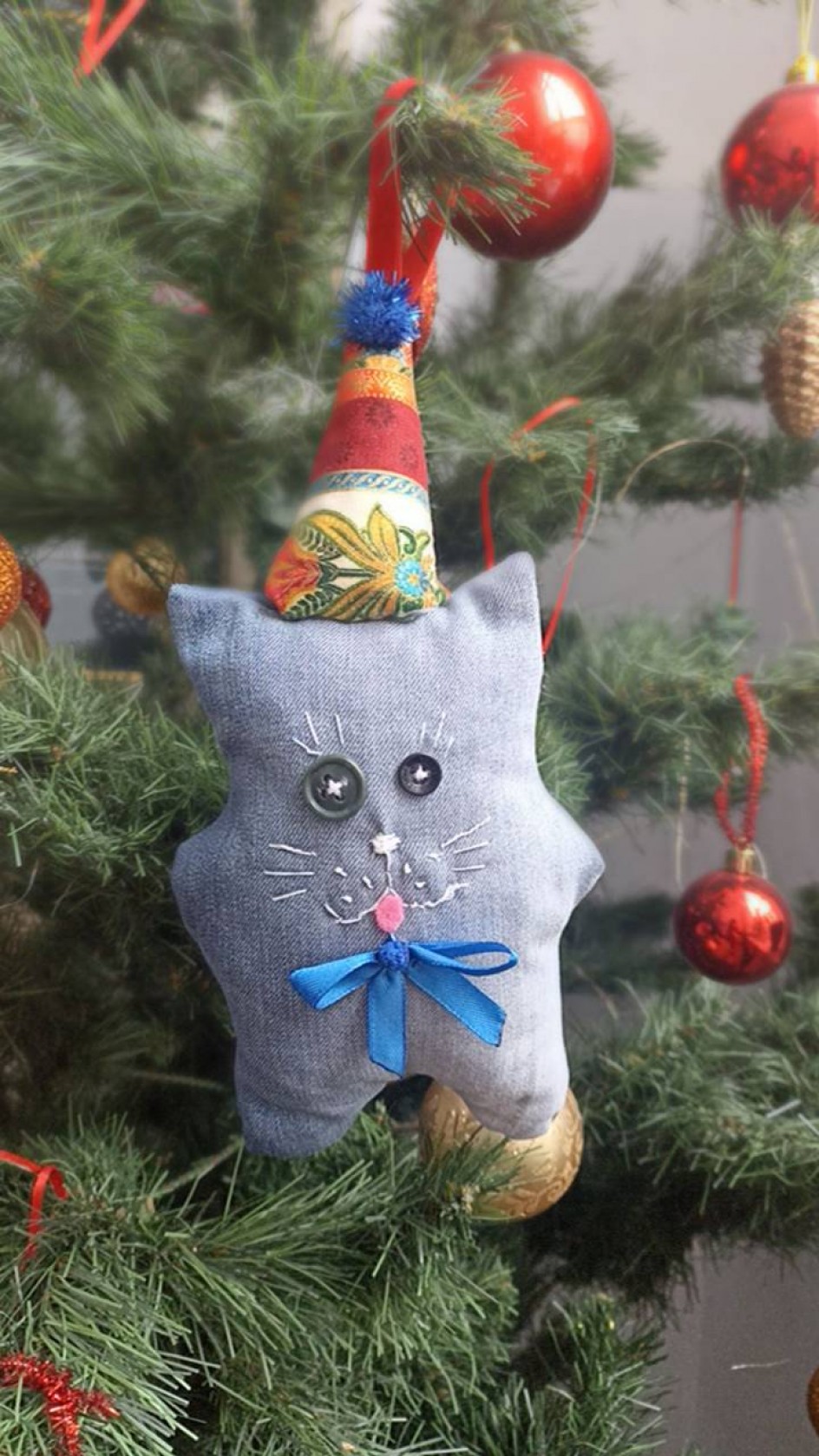 Ёлочная игрушка " Весёлый кот"