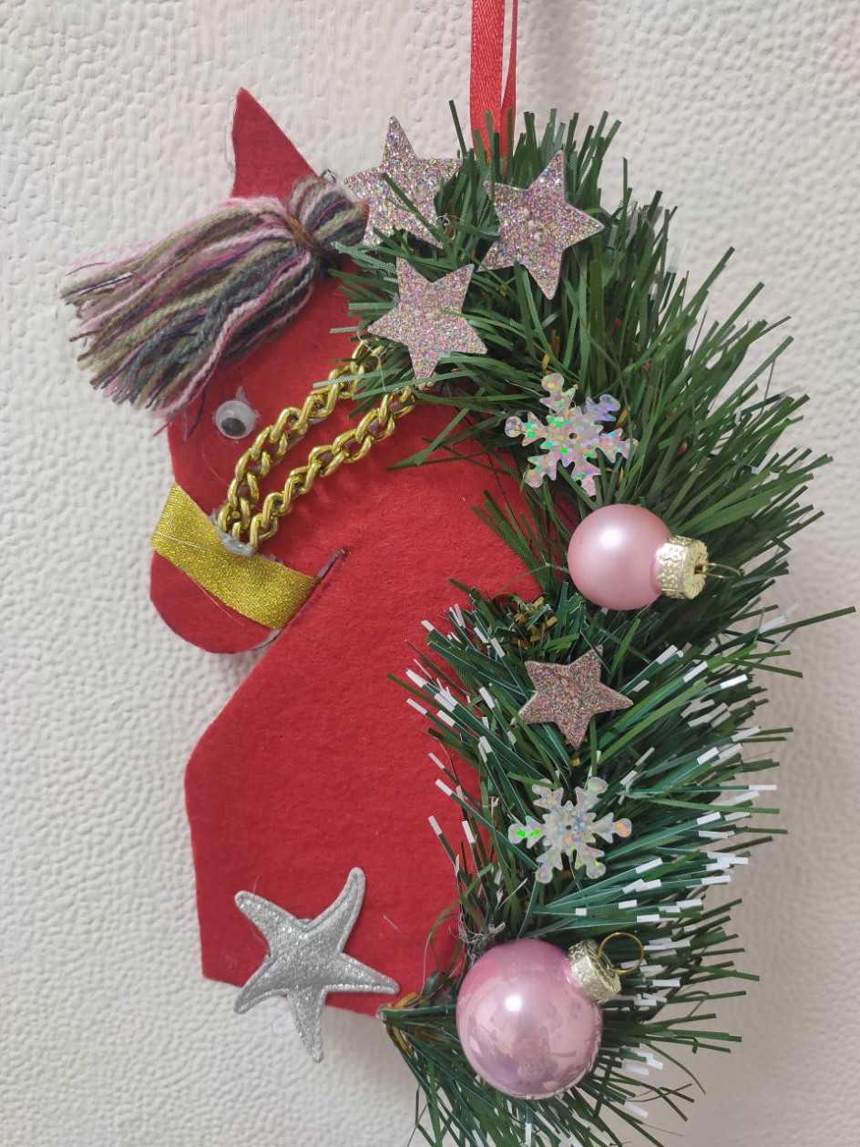 "Красивая лошадка"