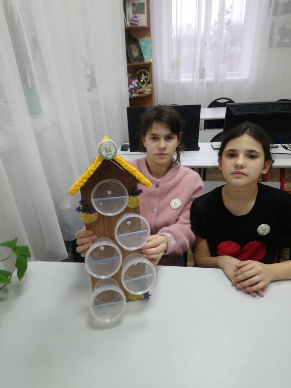 Кормушка для синичек