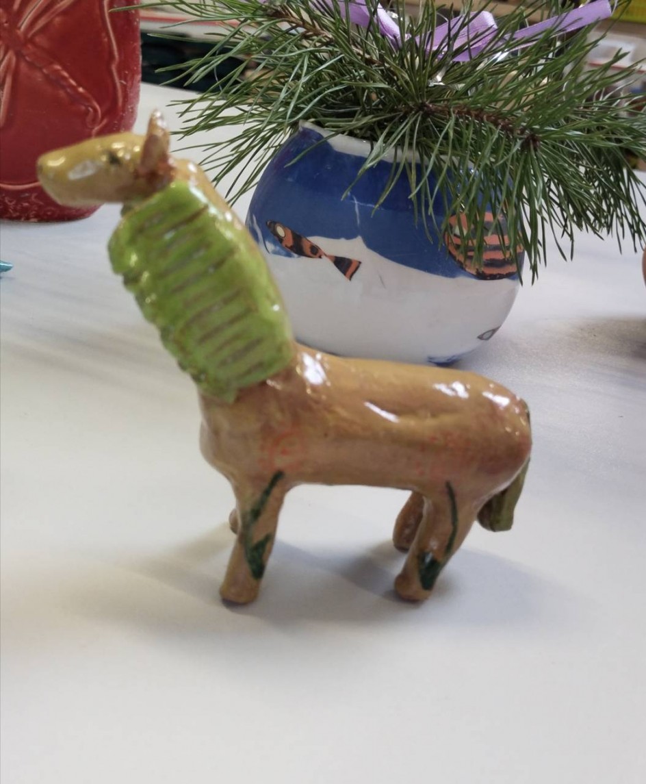 Лошадка с гривой