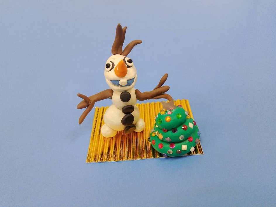 "Олафёнок ждёт новый год"