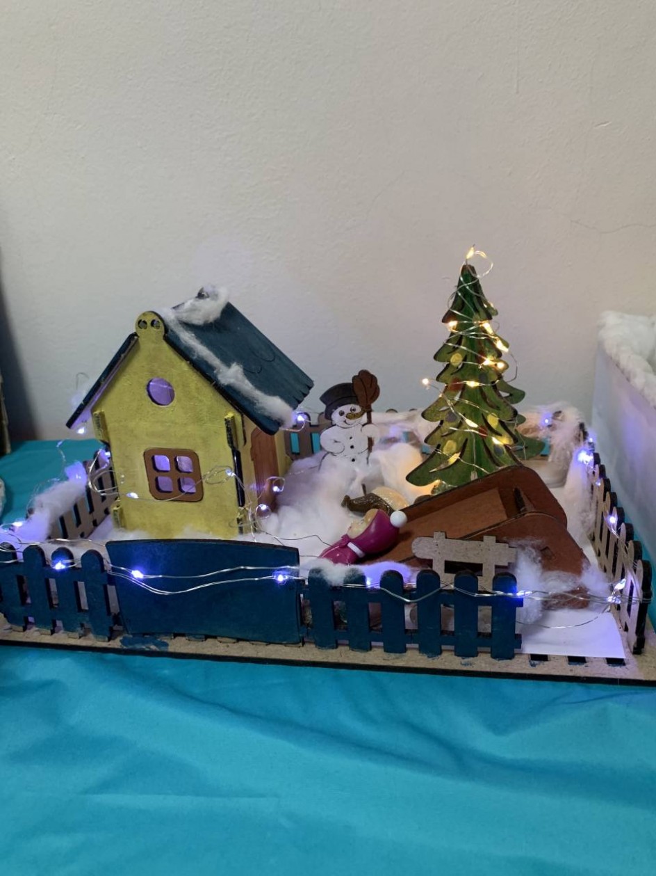 "Сказка за забором"