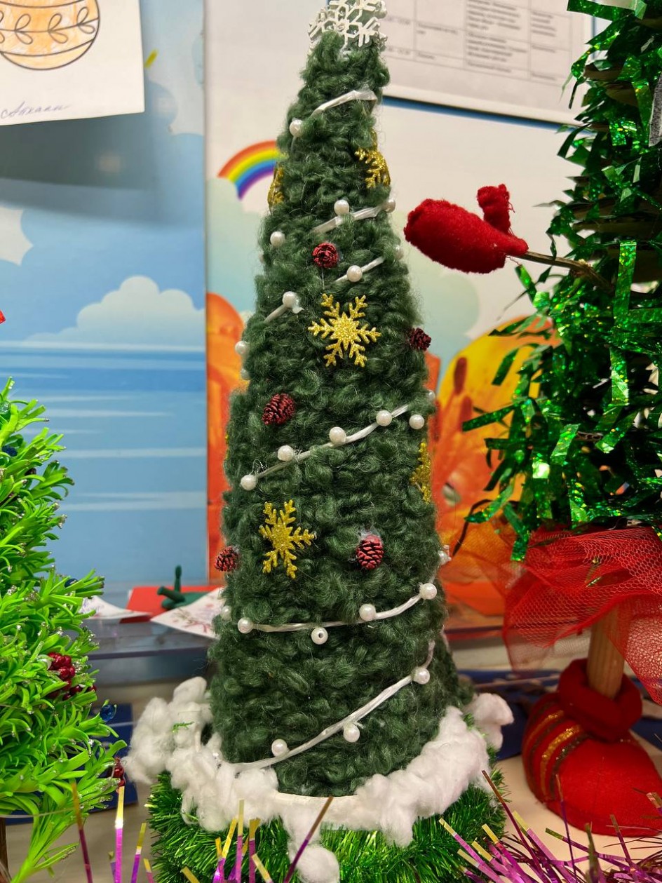 "Волшебное чудо-елочка"