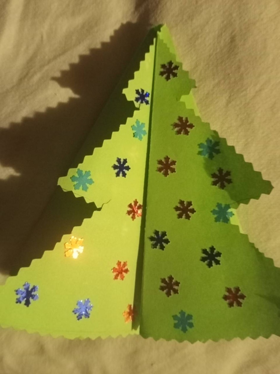 Красавица -елочка.