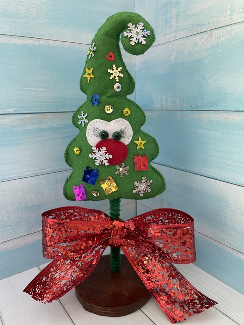 Ёлочка -красавица