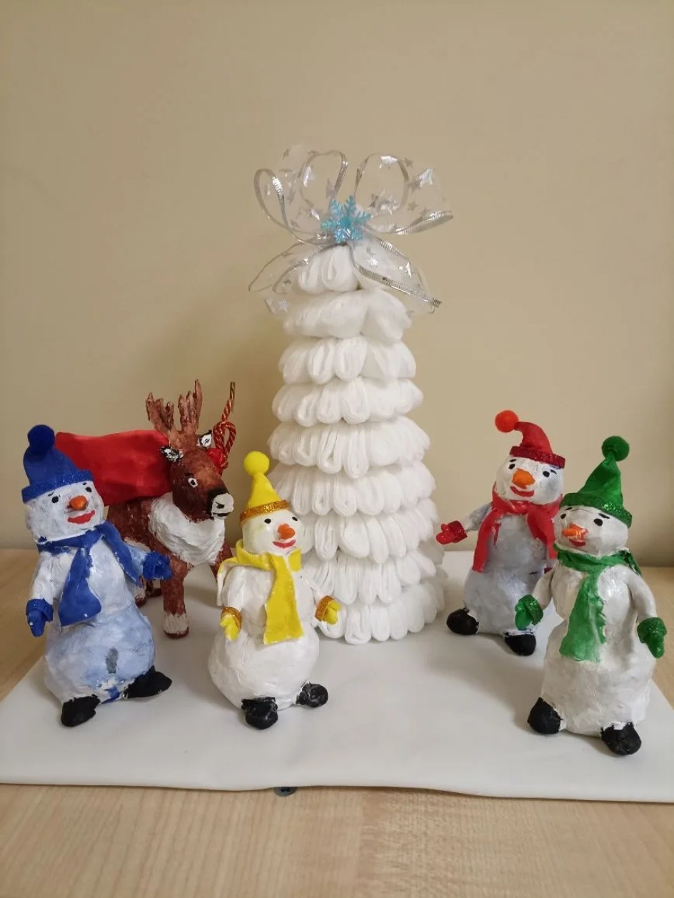 "Весёлые снеговички"