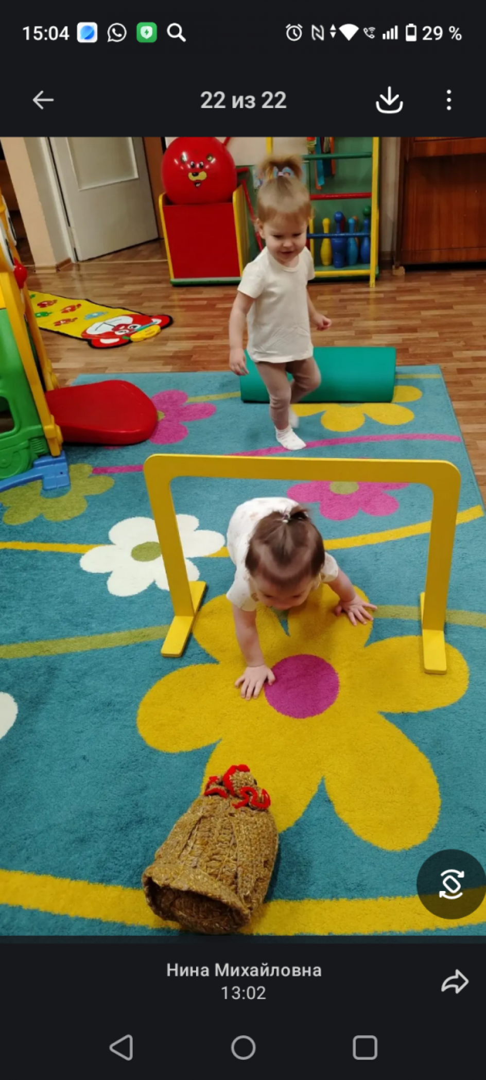 "Вышла курочка гулять"