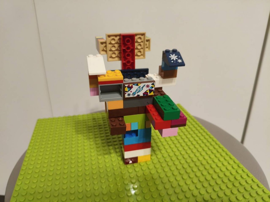 Робот Титан ТВ улучшенный