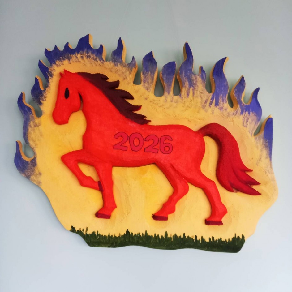 Панно "Красная лошадь"-символ 2026