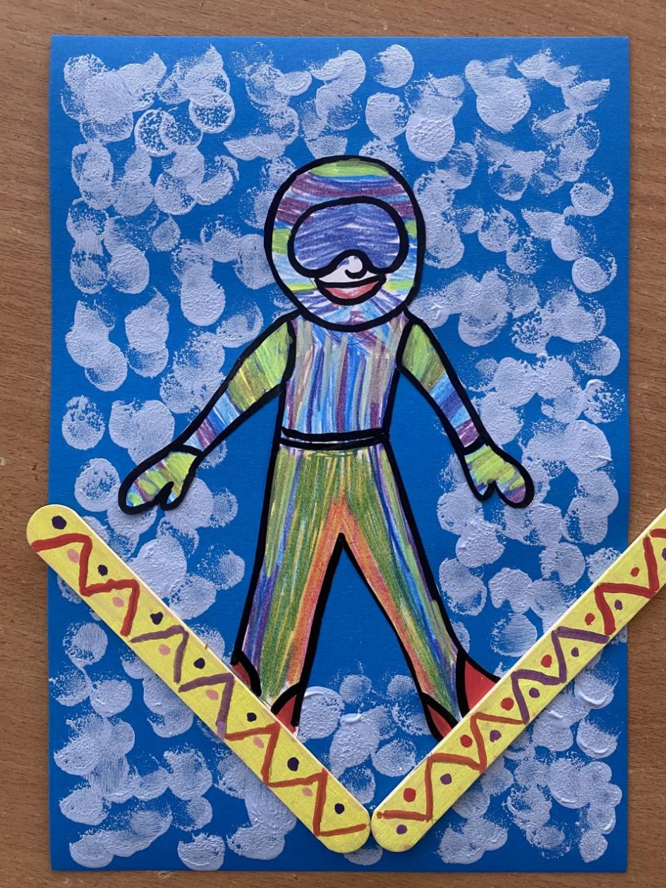 Его полет высок