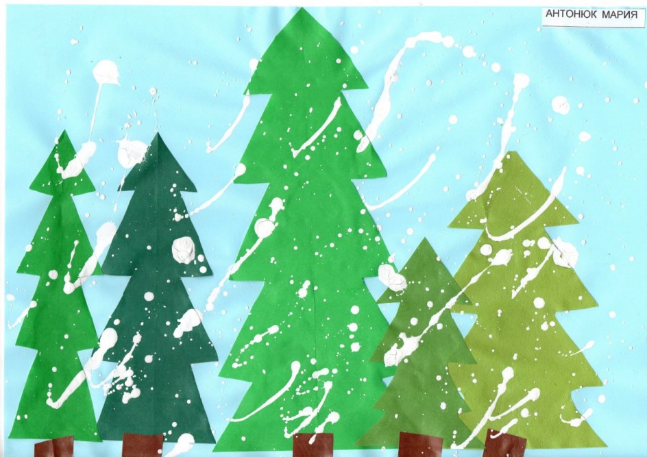 Заснеженный ельник