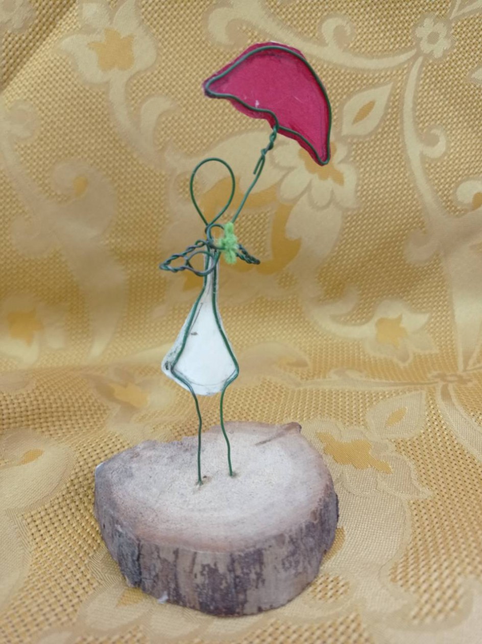 "Под зонтиком"